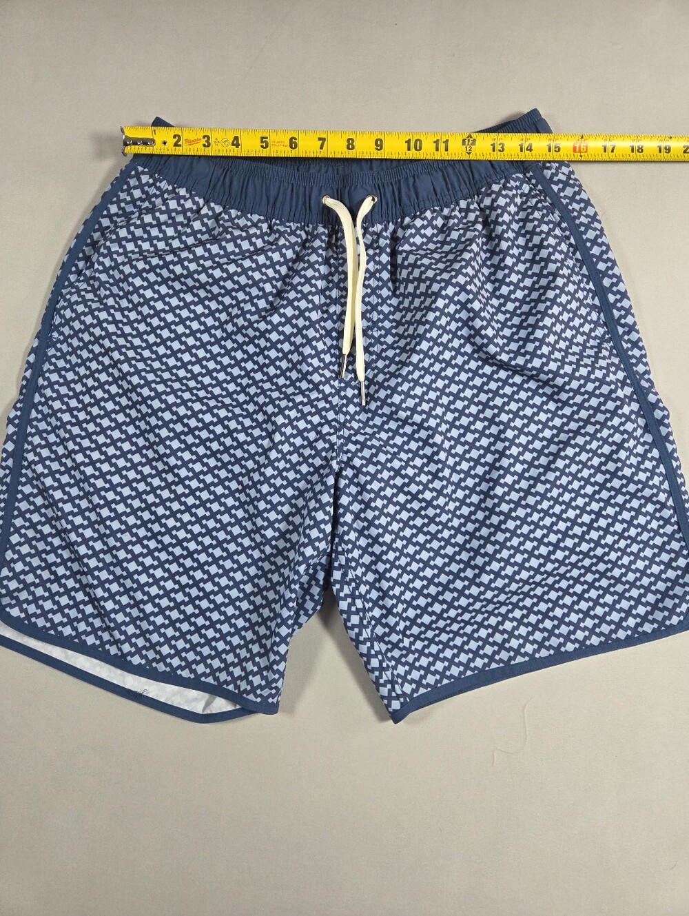 Fair Harbor Men's Navy Anchor Printed Board Shorts Size Large - Picture 5 of 10